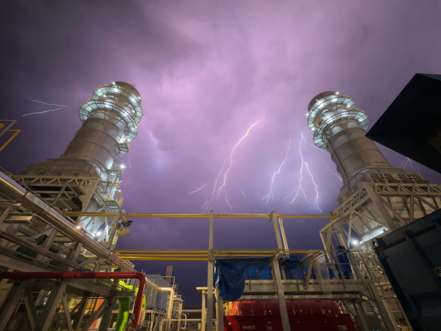 GEV – A 176 Billion Backlog Heading for 200 Billion, and an AI Power Crunch to Fill It
